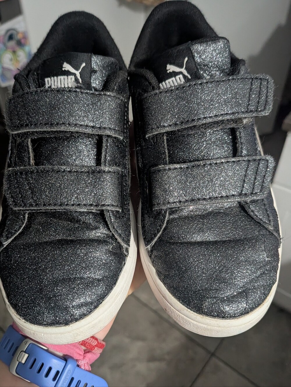 Girls Sparkle Black puma Velcro Sneakera